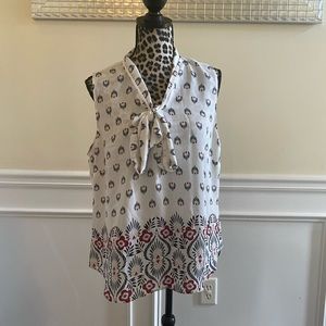 Ann Taylor Blouse Size Large (Cart E-125)